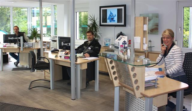Unsere Mitarbeiter*innen im Büro